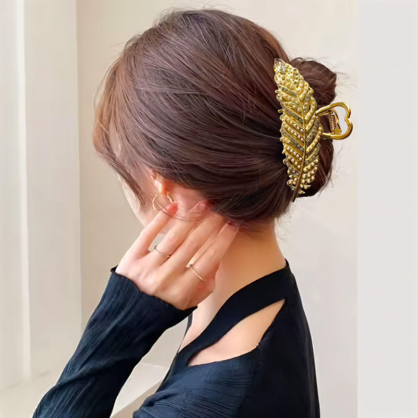 Leaf Shape Metal Clip