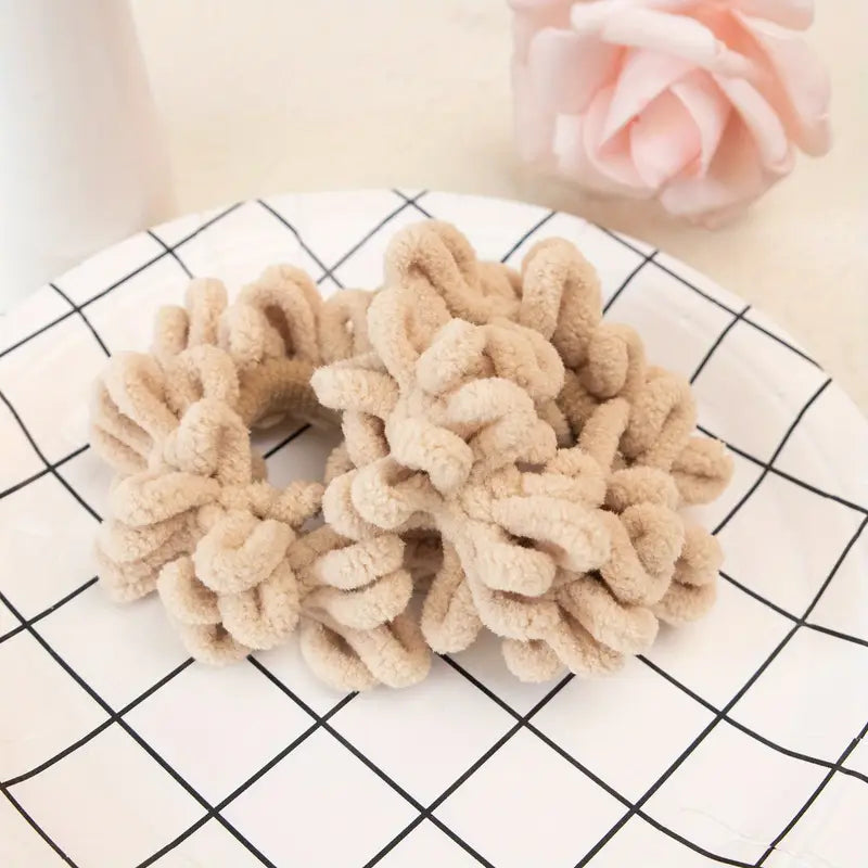 Cloud Curl Plush Scrunchie