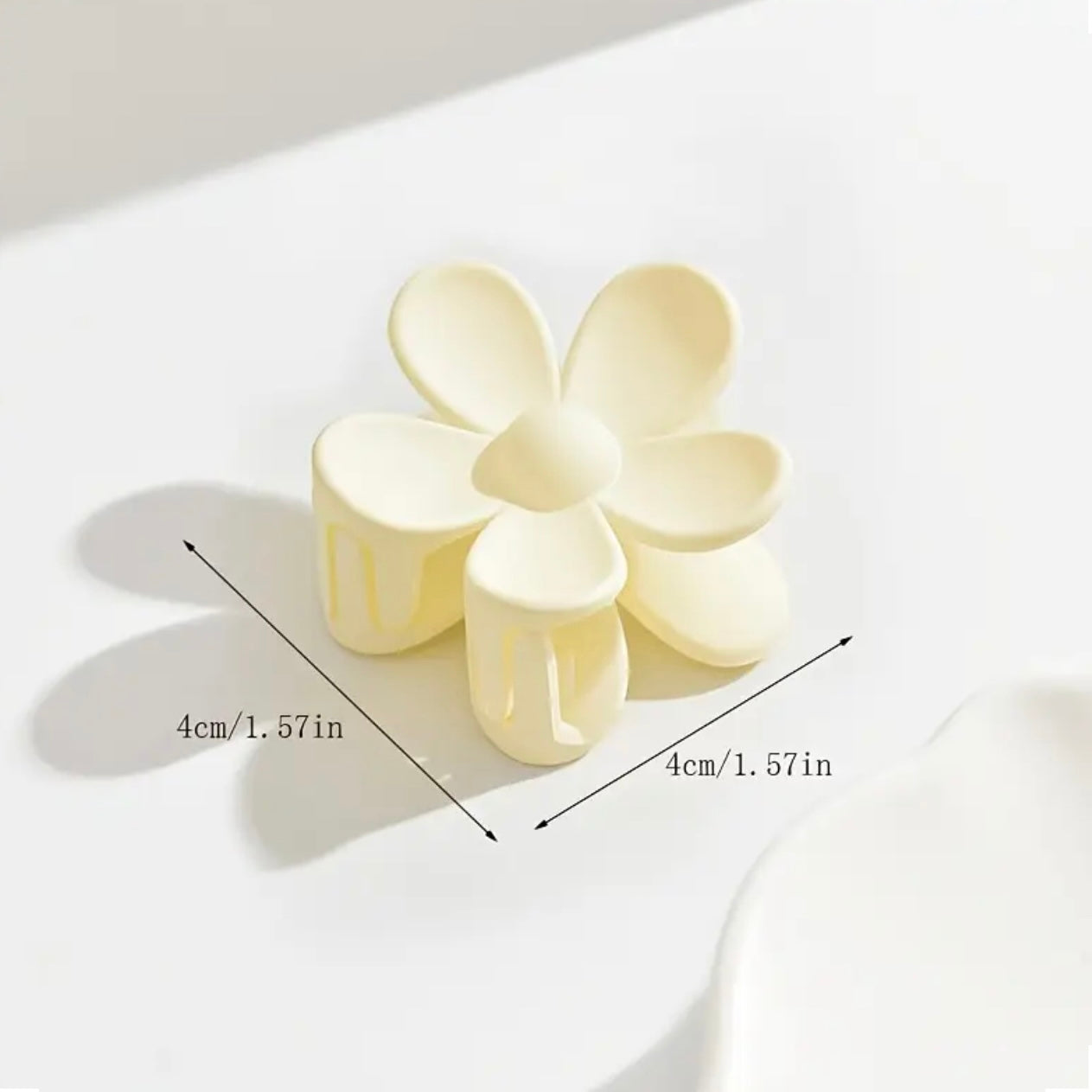 3pcs Small Coffee Color Flower Clips