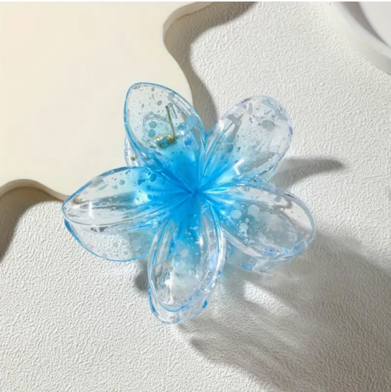 Transparent Flower Hair Claw