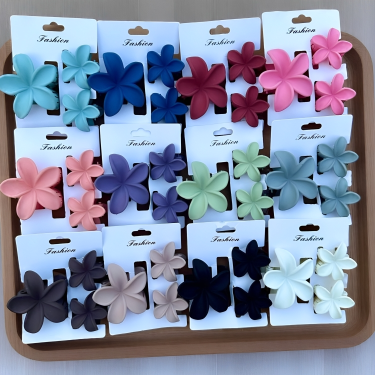 Triple Floral Clips