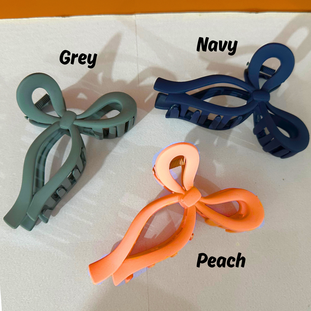 Ethereal Bow Claw Clip