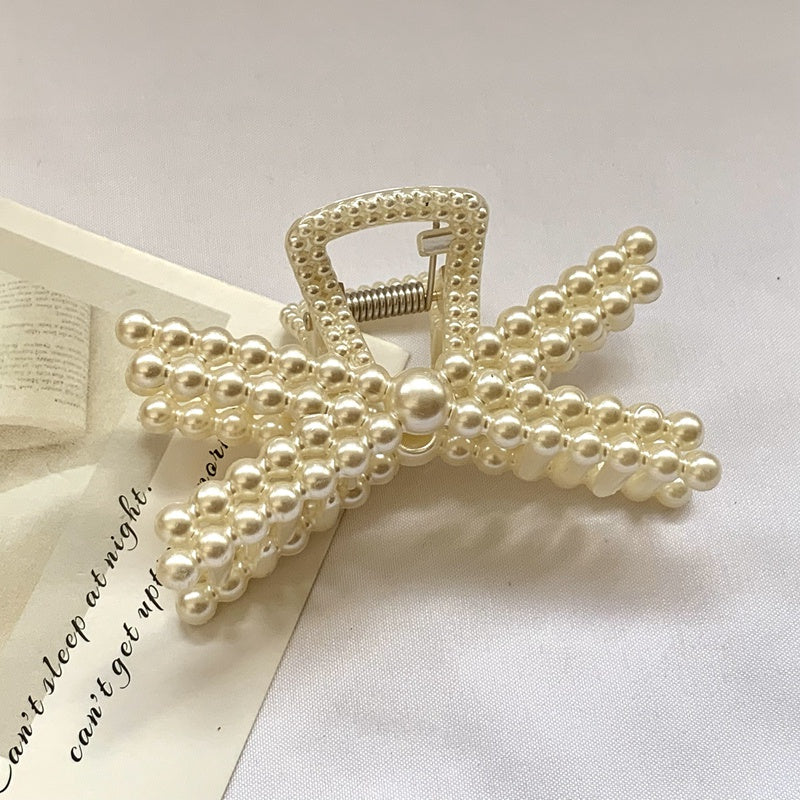 Pearl Claw Clip