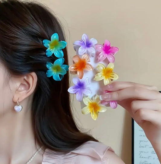 2pcs Mixed Color Small Floral Clips