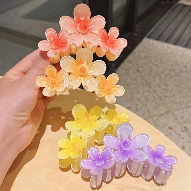 3-Bloom Blossom Clip