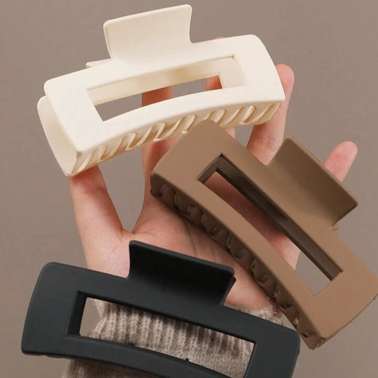 Set of 3 Nude Large Rectangular Claw