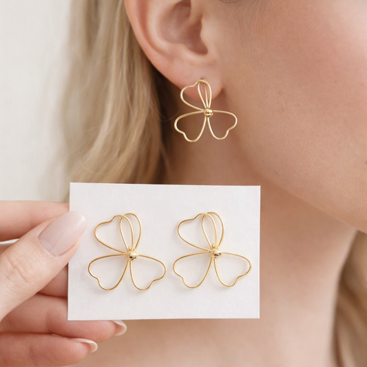 Sleek Bloom Earings
