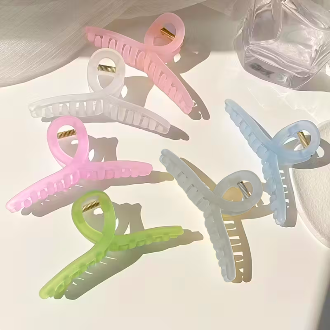 Matte Frosted Twist Clip