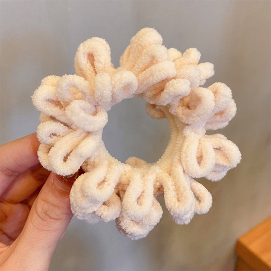 Cloud Curl Plush Scrunchie