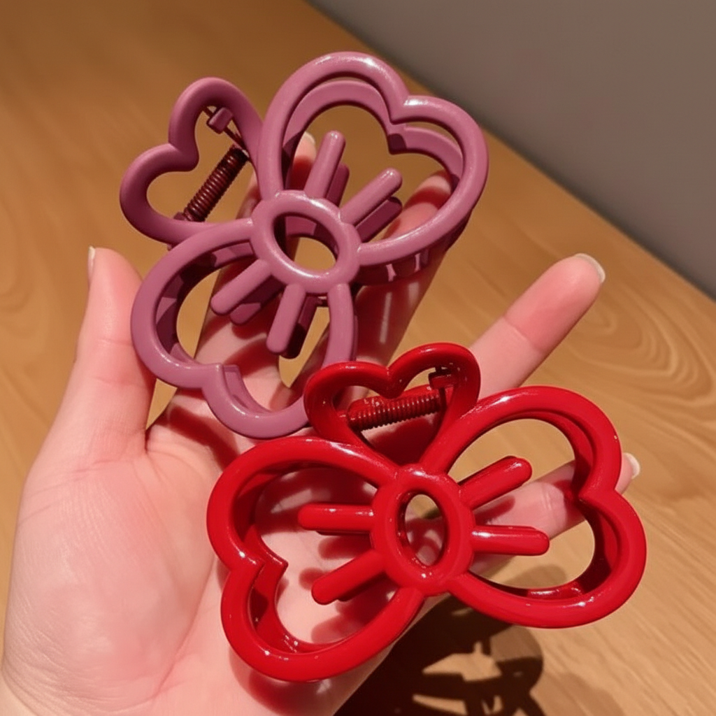 Hello Kitty Claw Clip
