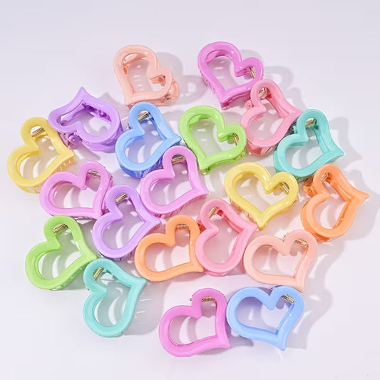 Milky Heart Claw Clip