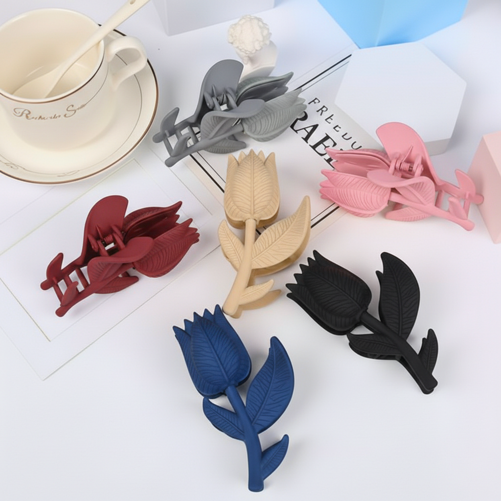 Tulip Claw Clip
